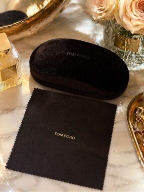 ✨ TOM FORD Sunglasses Case + Cloth Set ✨